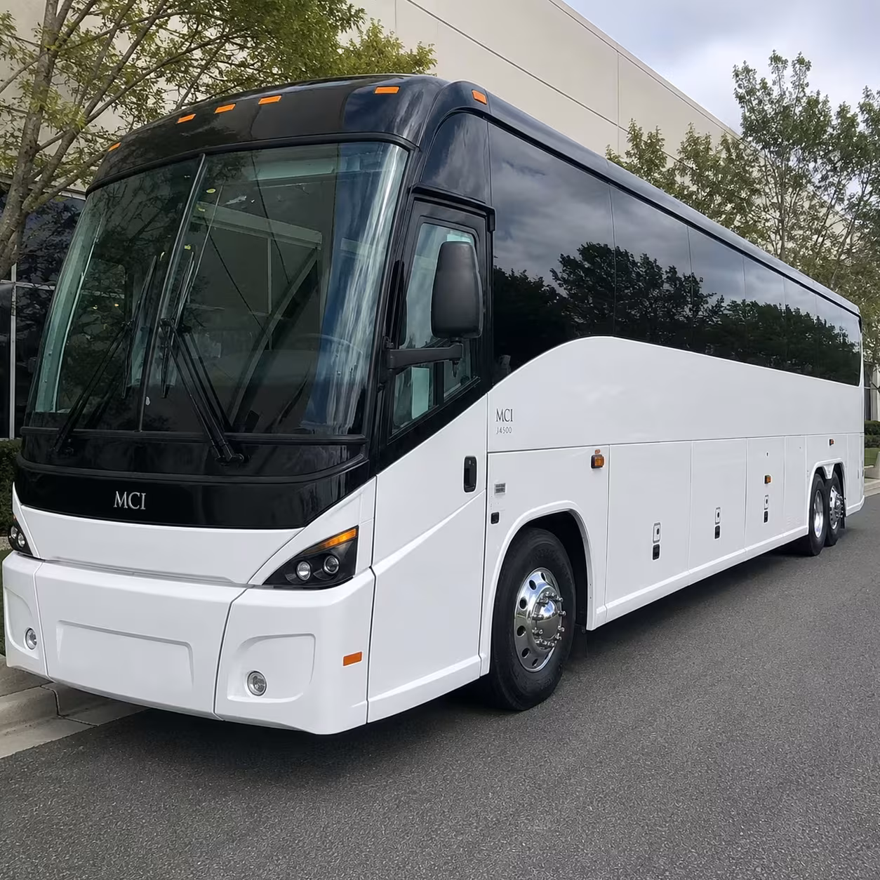 fll and mia airport bus rentals for plantation government groups