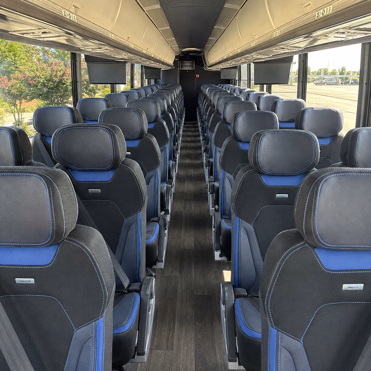 how where and when you re traveling affects plantation bus rental rates