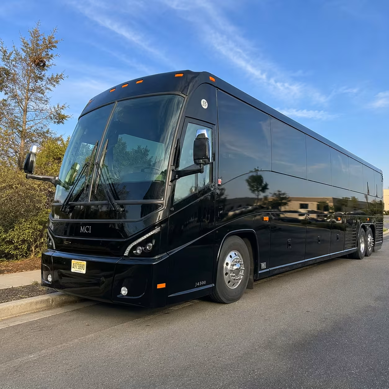 long distance wedding shuttle buses from plantation