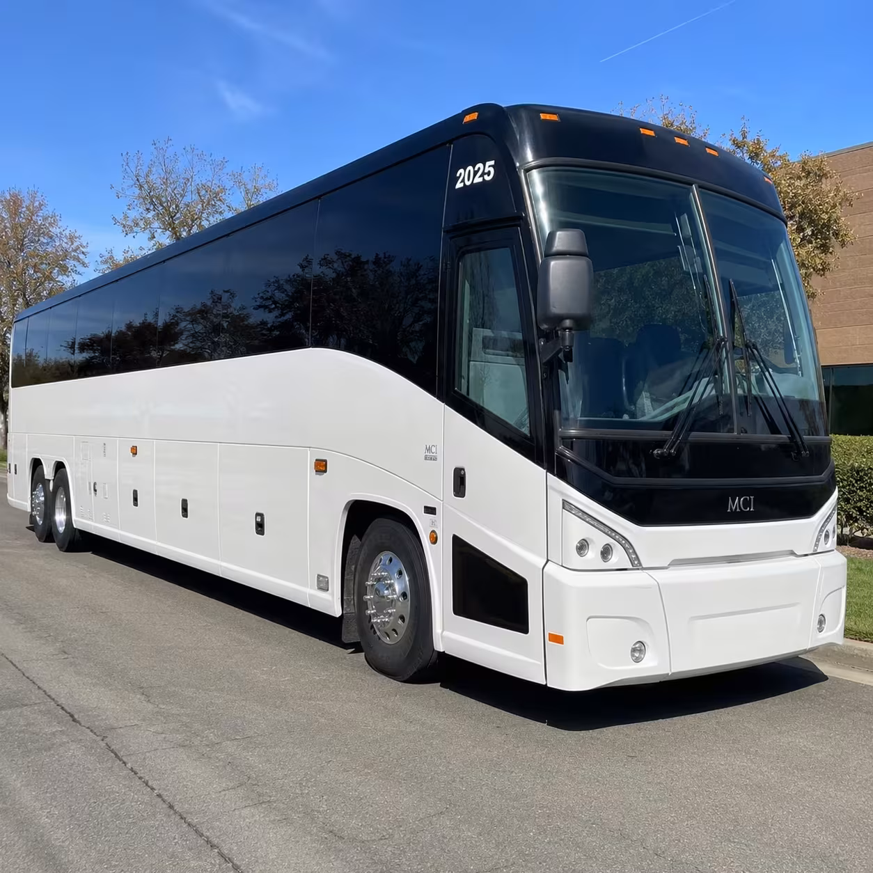 plantation charter bus rentals for military bases and personnel
