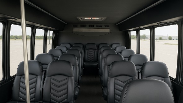 plantation 30 passenger minibus rental